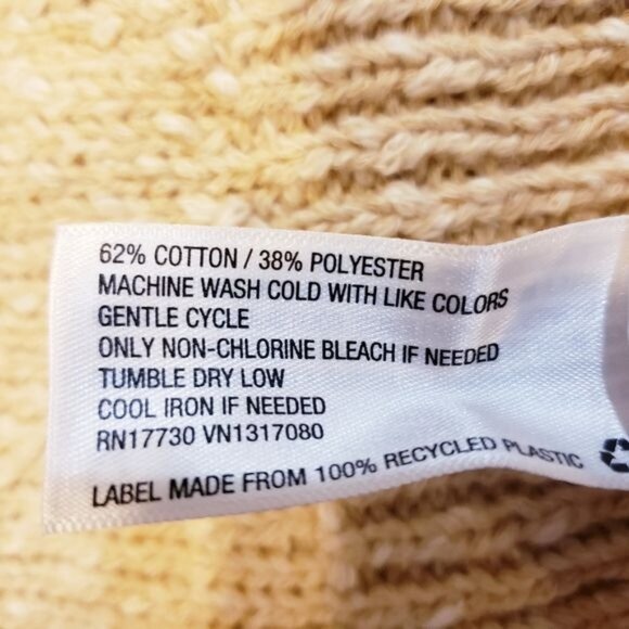 Universal Thread Cream Short Puff Sleeve Boucle Knit Sweater Women's Size Medium - Picture 6 of 7